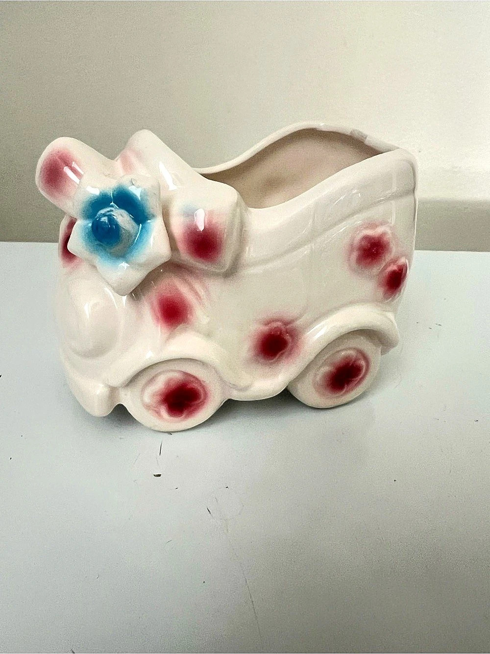 Floral Ceramic Car Decor in White & Pink Vintage Planter